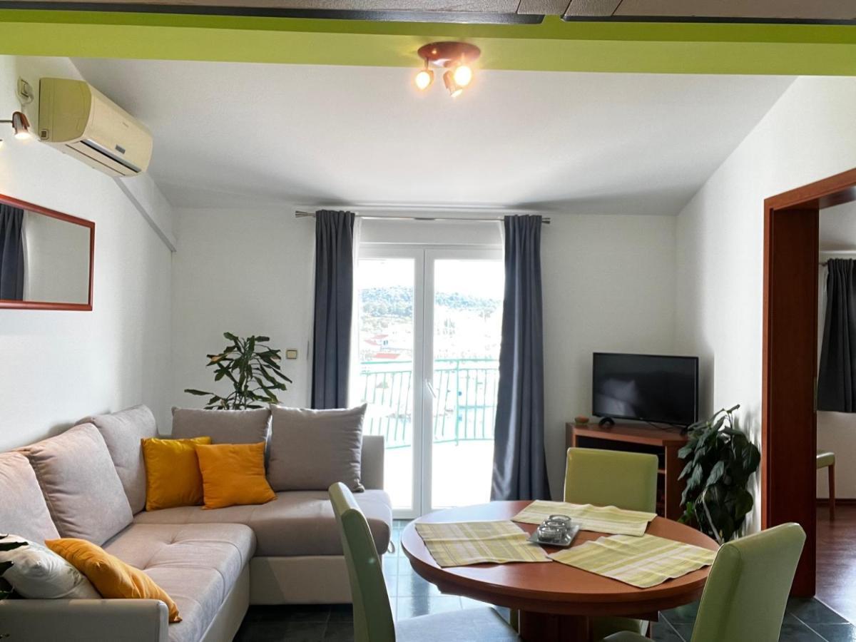 House Klarin Apartment Jezera Luaran gambar
