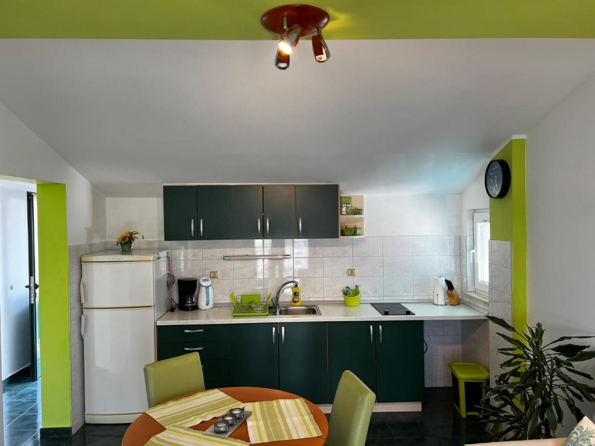 House Klarin Apartment Jezera Luaran gambar