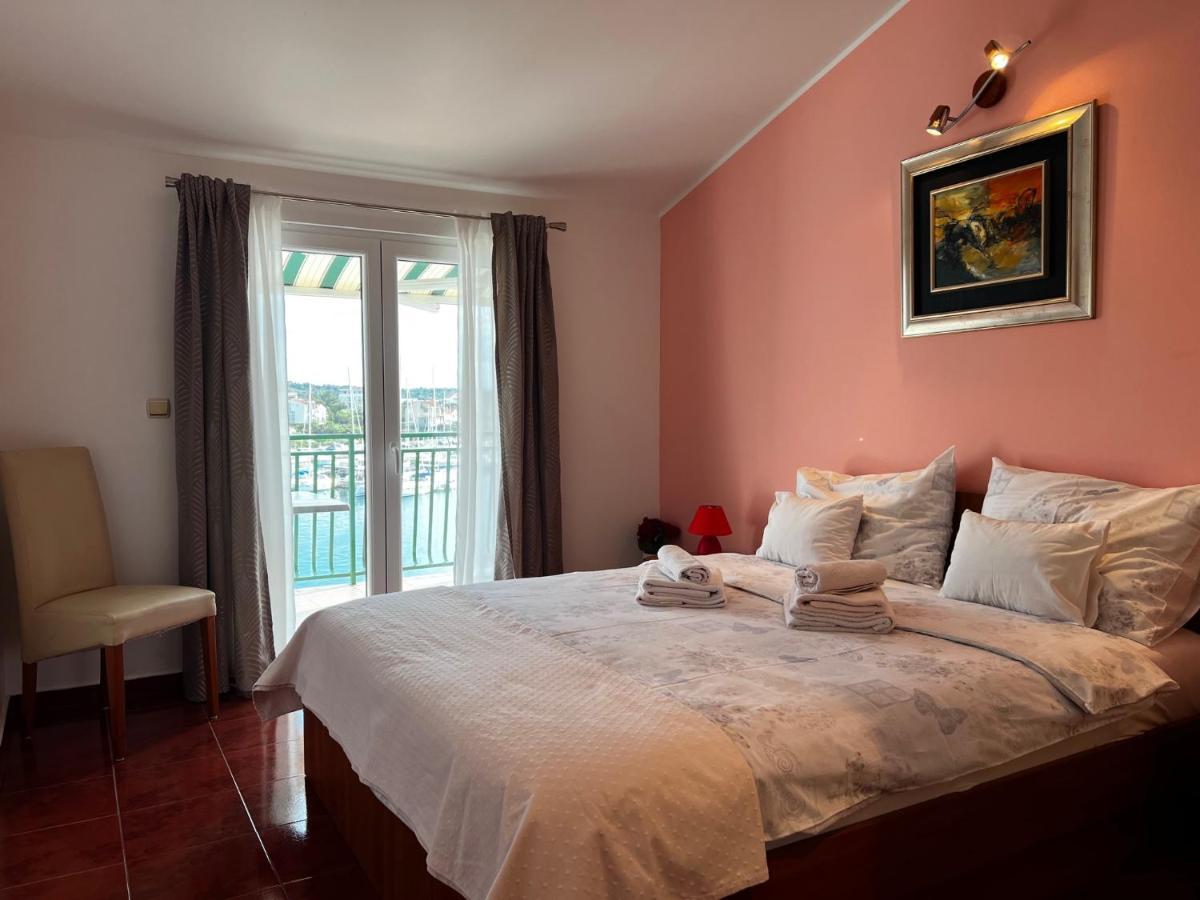House Klarin Apartment Jezera Luaran gambar