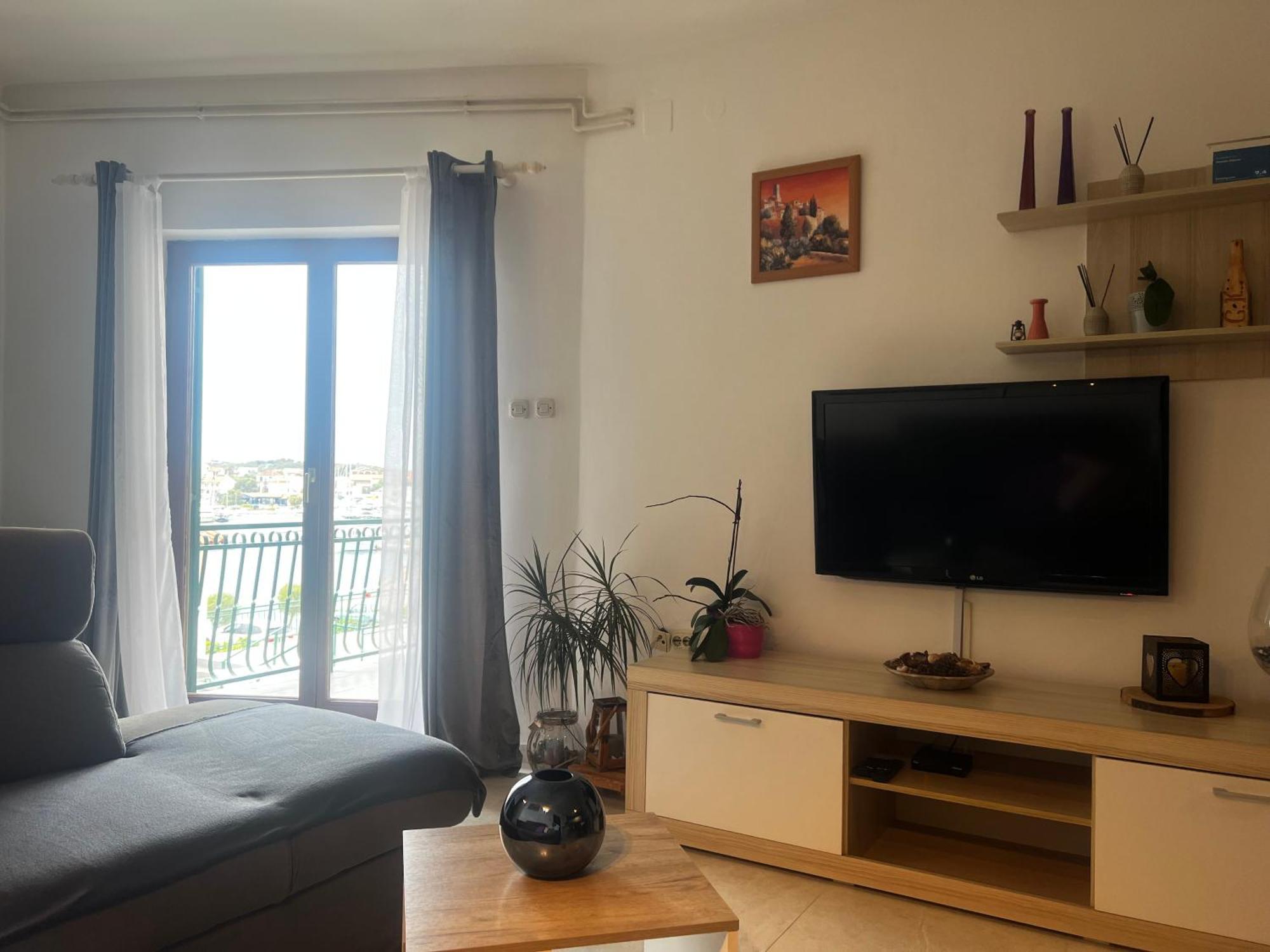 House Klarin Apartment Jezera Luaran gambar