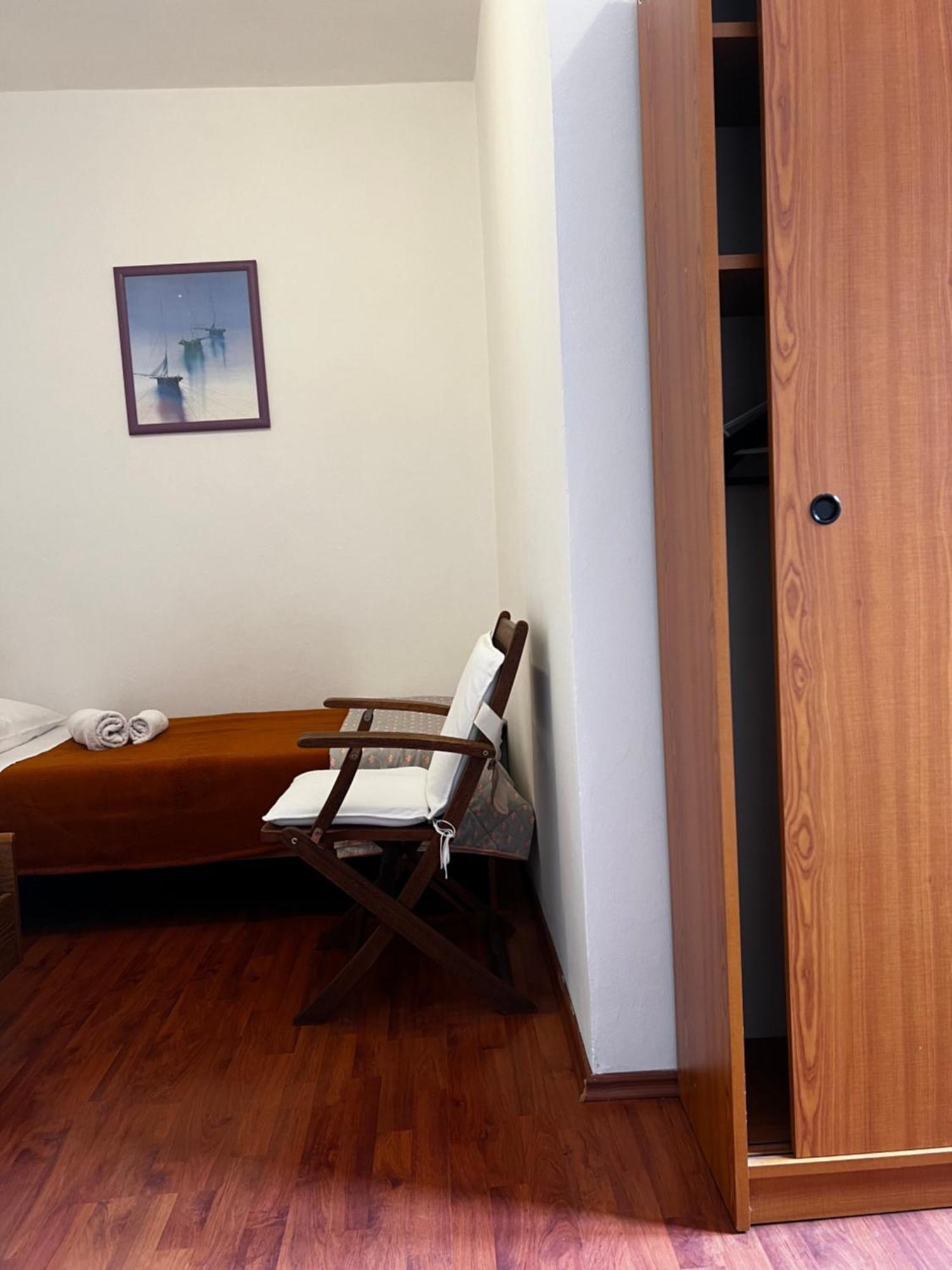 House Klarin Apartment Jezera Luaran gambar
